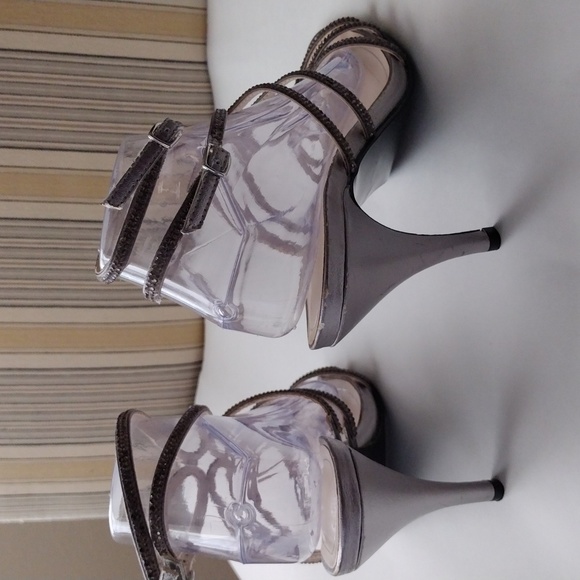 Caparros Michaela crystal embellished pewter heel sandals 8.5 - Picture 9 of 13